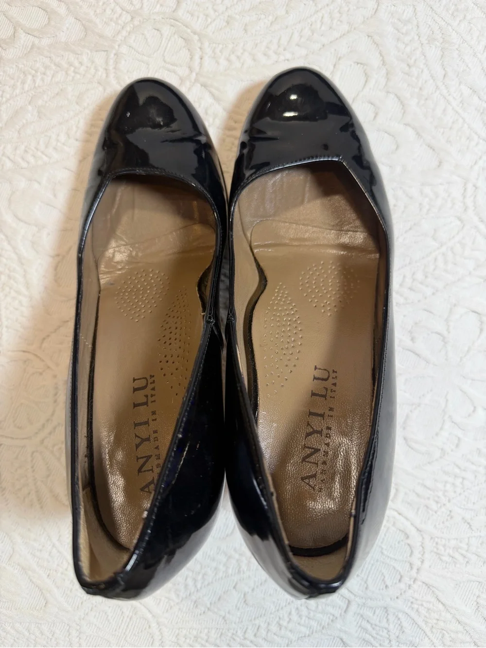 Hand Made In Italy Patent Leather Pumps. EU 39 3” Tortoise shell heels Anyi Lu